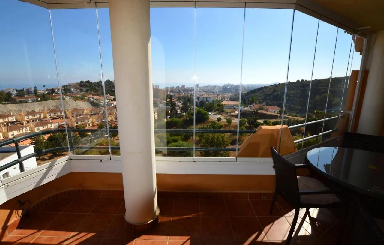 Sun Hill Los Pacos 2 Bed Apt Fuengirola 0*,